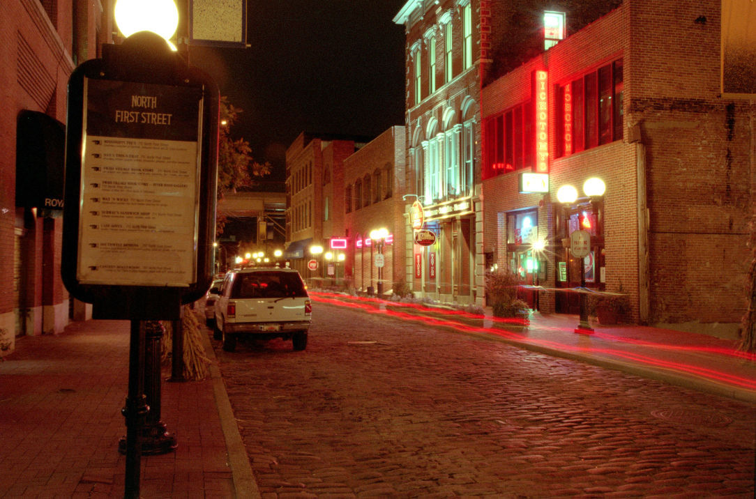 Laclede's Landing